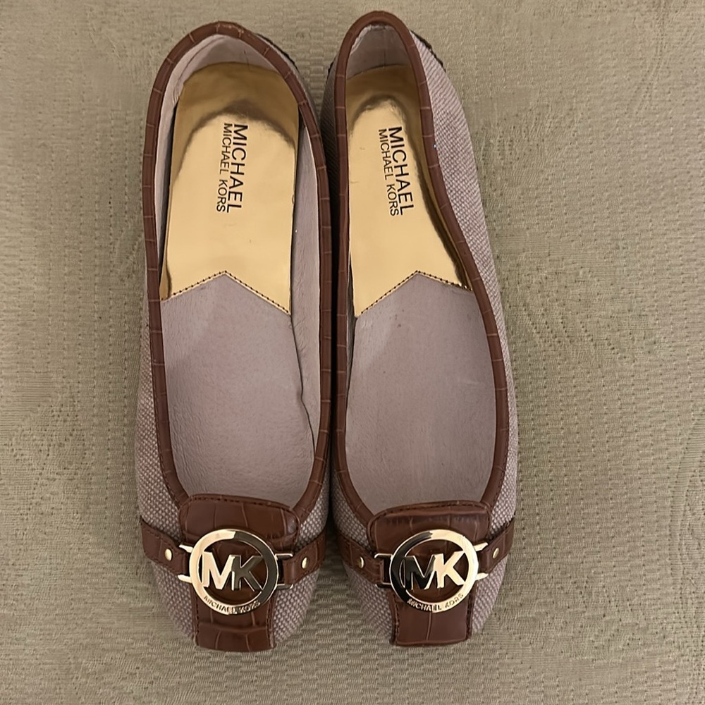 MICHAEL KORS FULTON FLATS